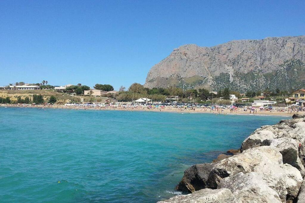 Sicilia Nica - Appartamento Privato A Cinisi Luaran gambar